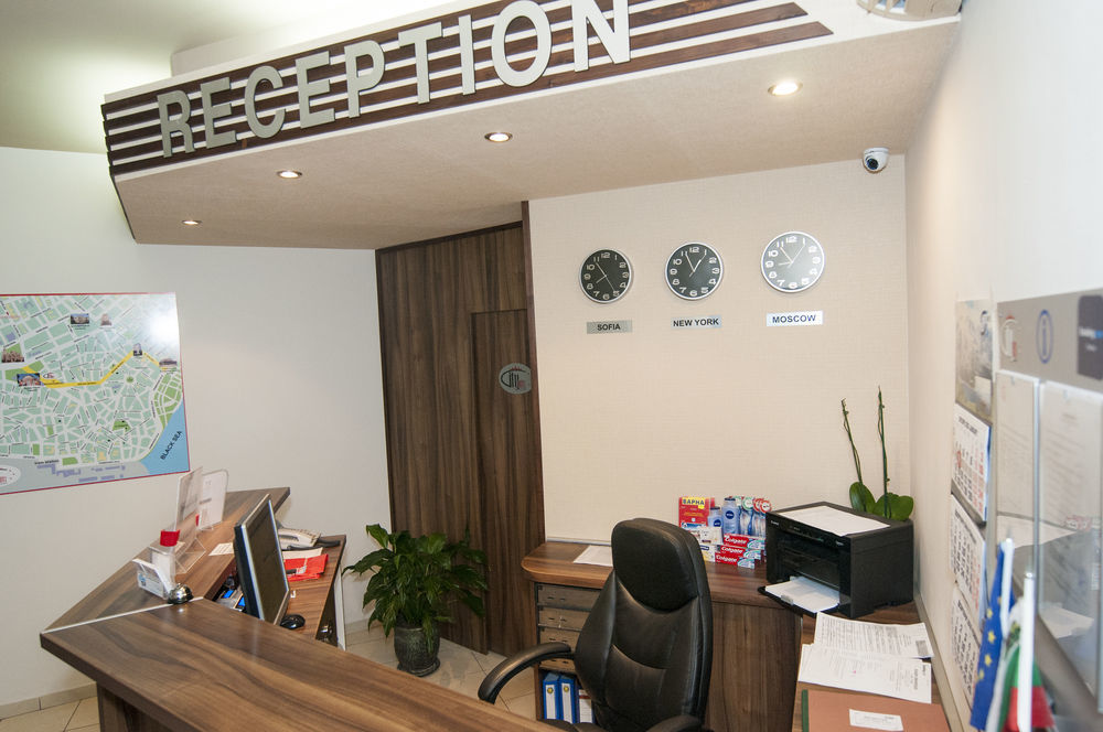 City Mark Hotel Varna Exterior photo