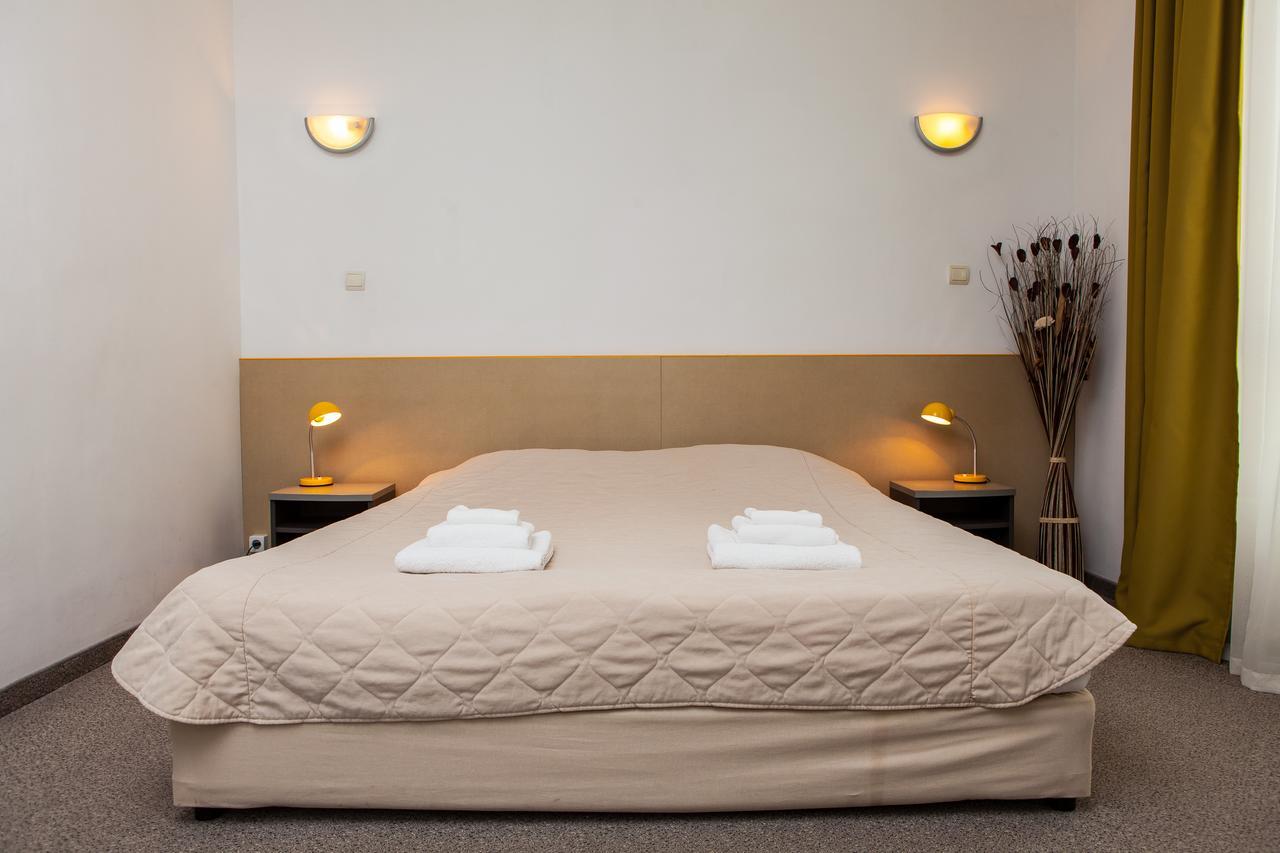 City Mark Hotel Varna Exterior photo