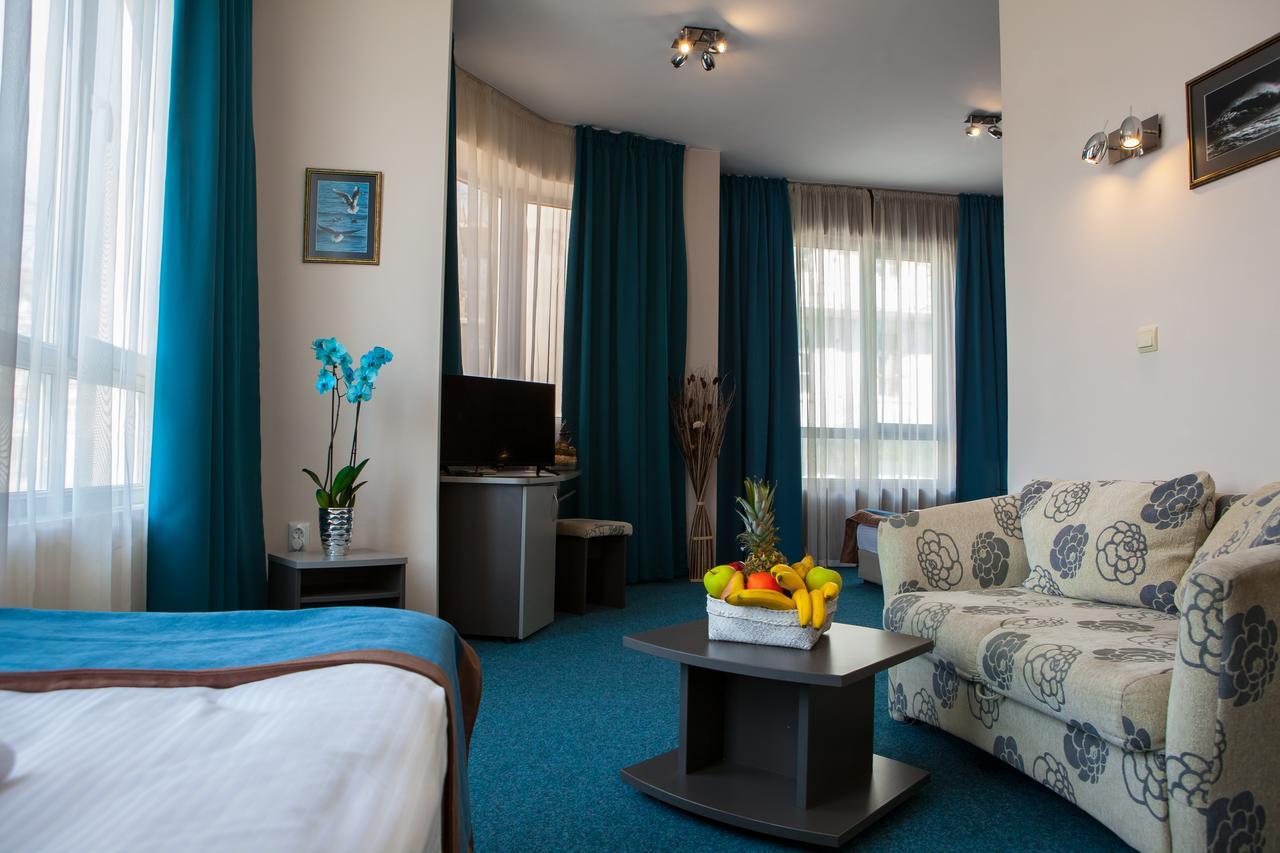 City Mark Hotel Varna Exterior photo