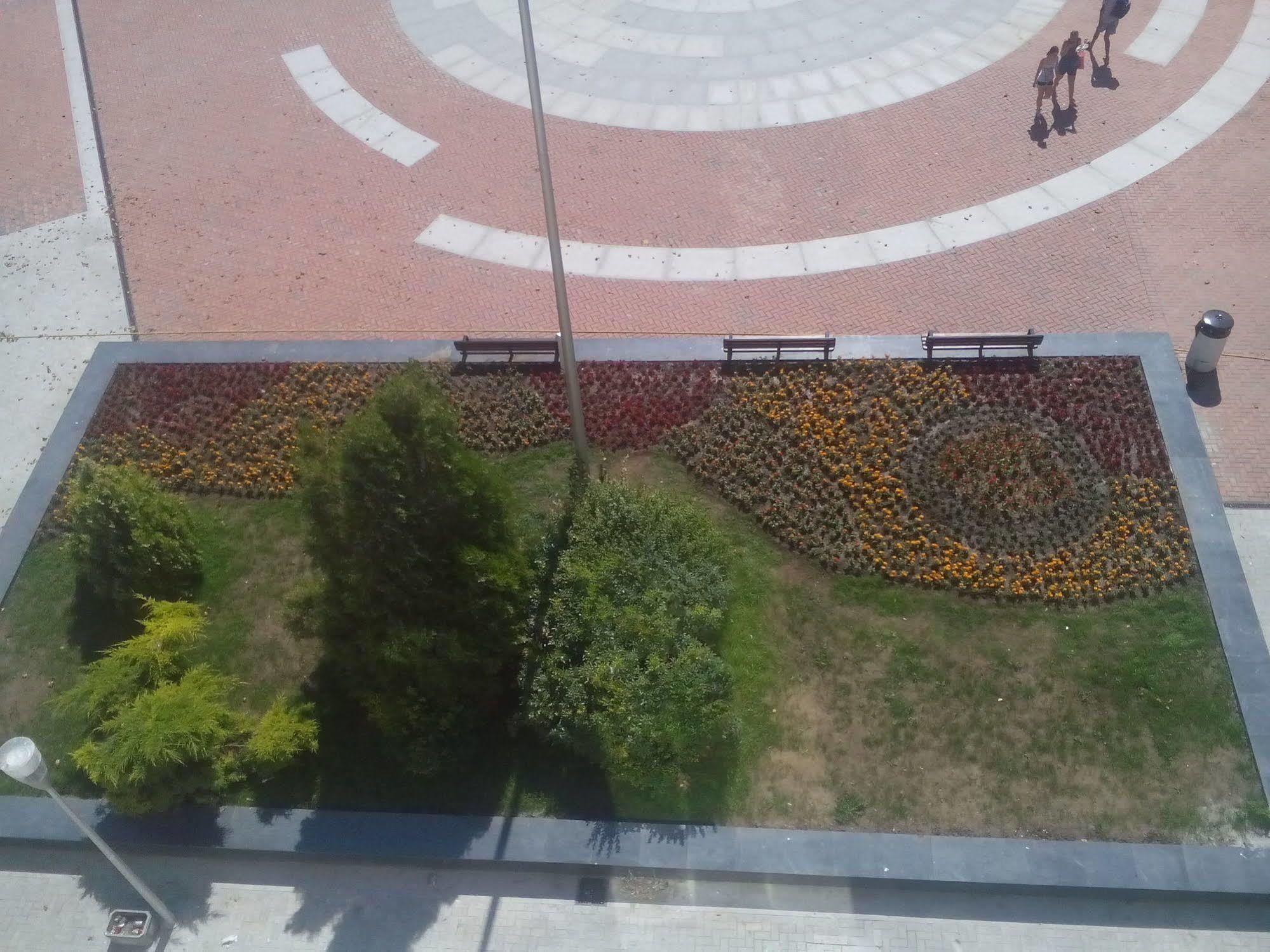 City Mark Hotel Varna Exterior photo