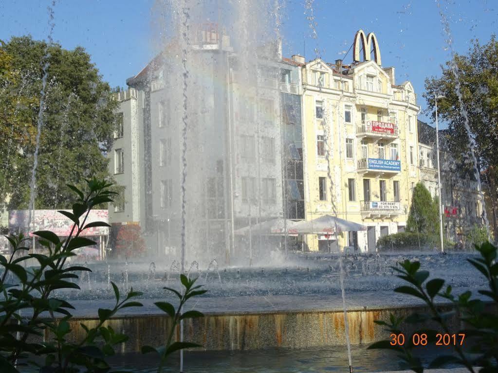 City Mark Hotel Varna Exterior photo
